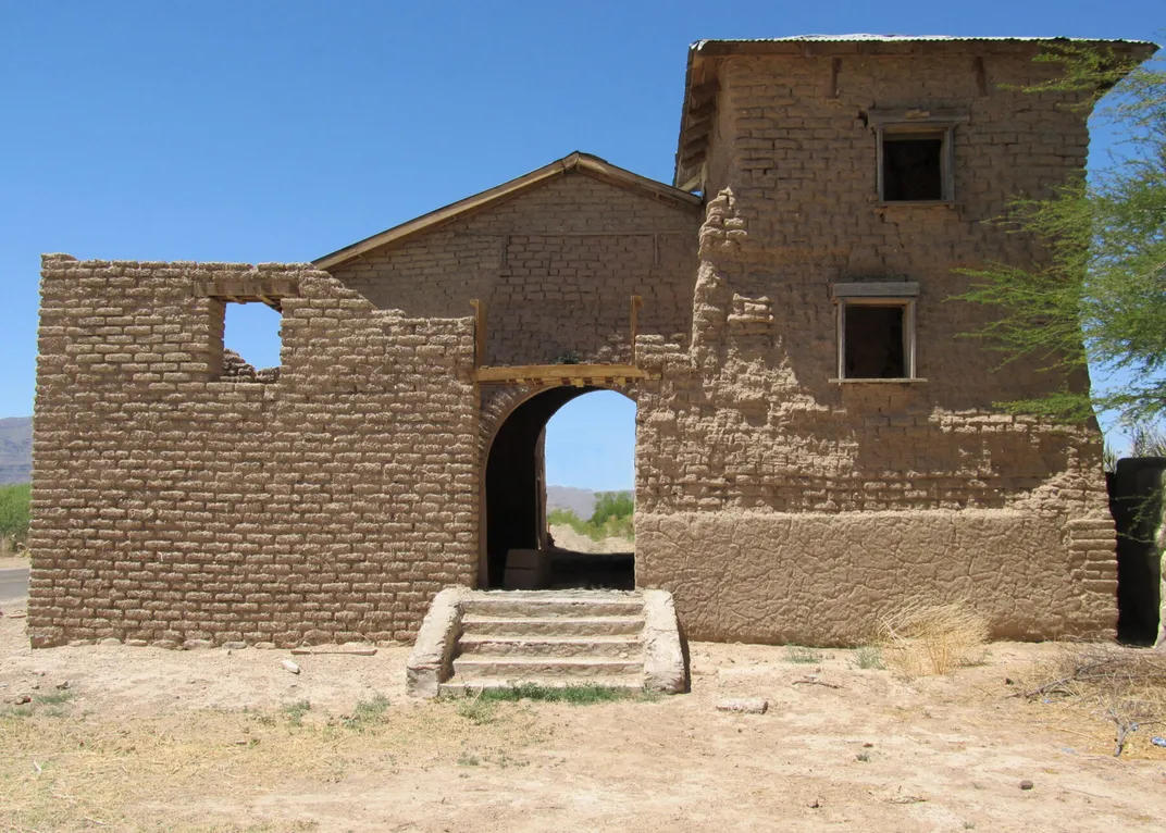 El Corazon Sagrado de la Iglesia de Jesus in 2020 before Friends of the Ruidosa Church began the preservation and restoration project