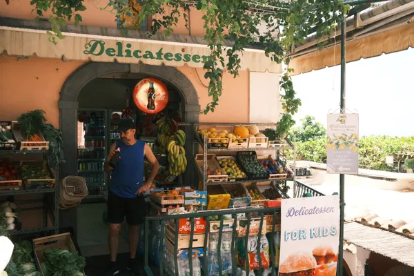 Summer in Positano: A Moment at the Market thumbnail