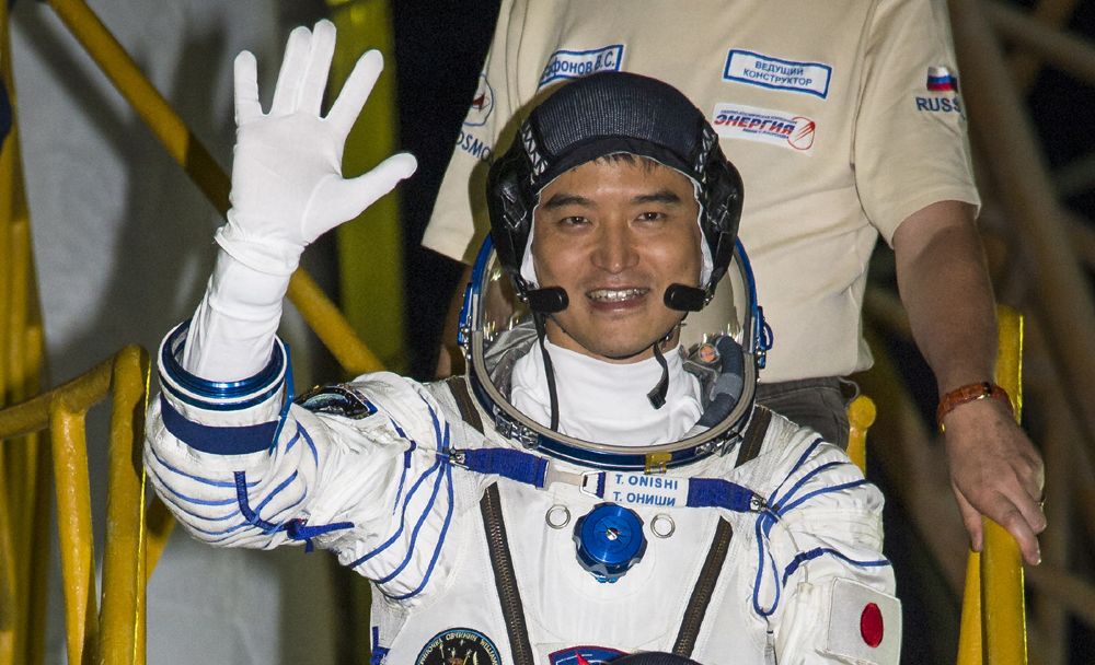 exp48 launch - Onishi.jpg