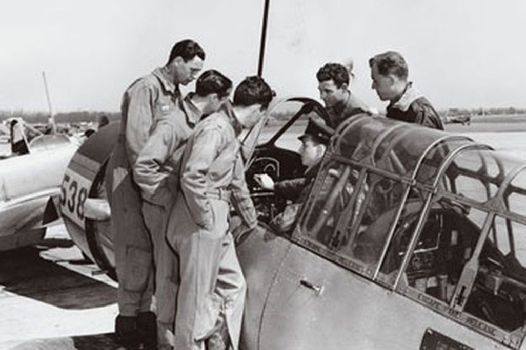 french-388-mar04.jpg