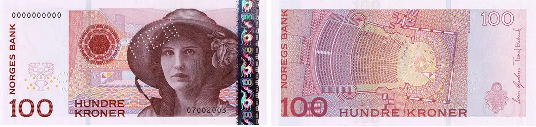 The previous Series VII 100 Krone note featured a portrait of opera singer Kirsten Flagstad on the obverse face while the reverse face depicts a ground plan of the Norwegian Opera’s main auditorium. 