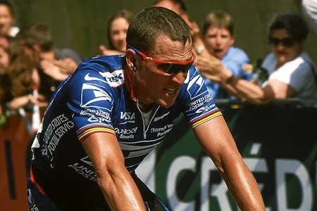 Armstrong riding in 2002