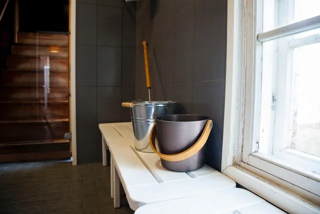 Porno orqali koz yoshlari bilan kamsitilgan