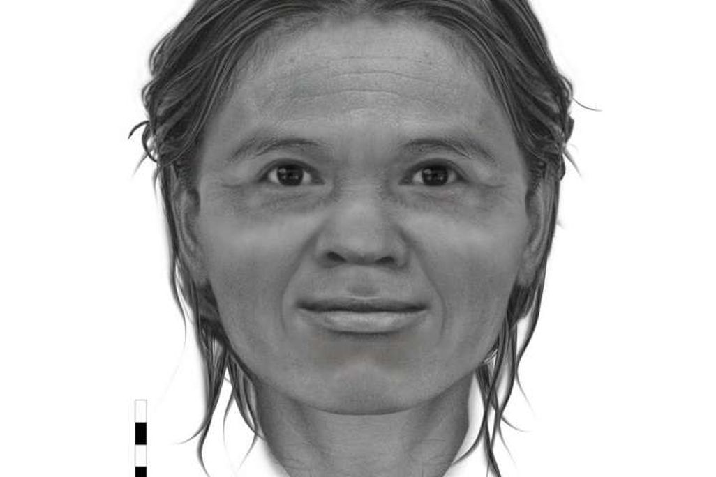 Tham Lod Woman