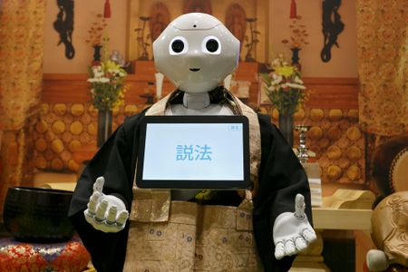 SoftBank's humanoid robot "Pepper" can lead funerals.