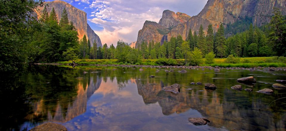  The beauty of Yosemite National Park 
