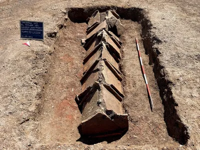 Many of the graves onsite were protected by tile or terracotta coverings.