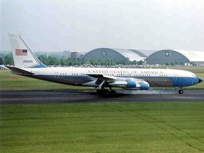 The Boeing 707 SAM 26000 flew Presidents Kennedy to Clinton. 