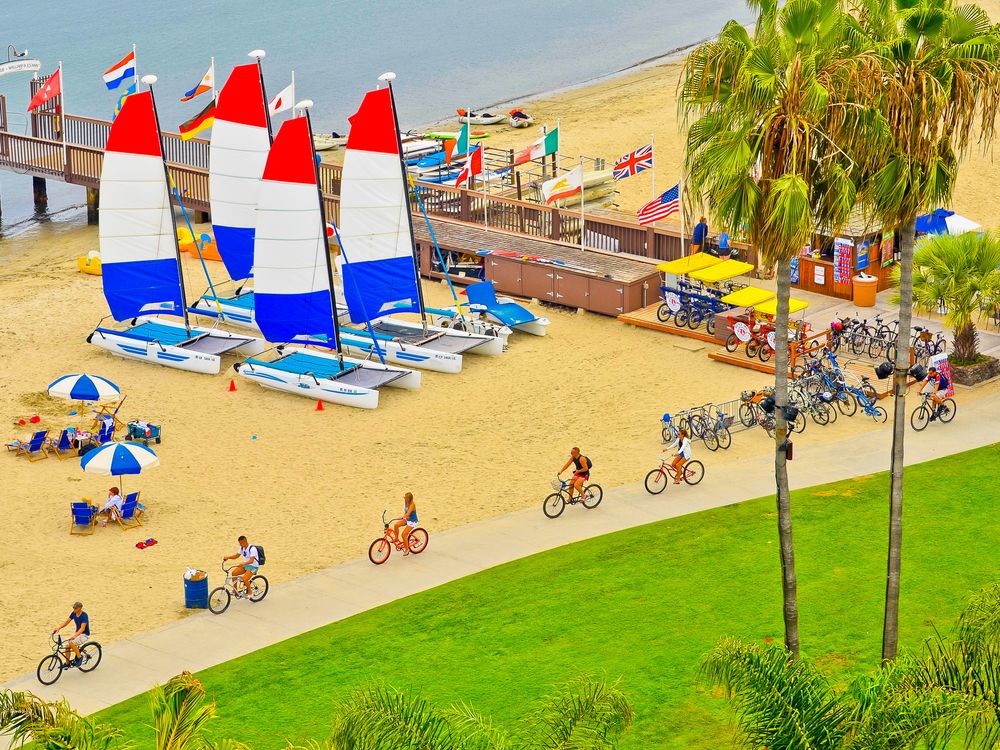 cycle beach