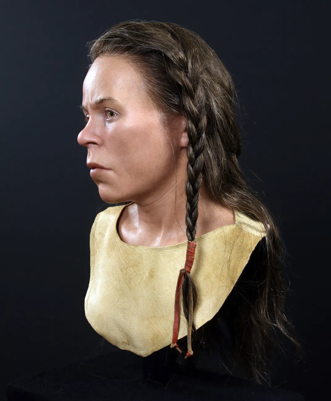 See the Face of a Bronze Age Woman Who Lived in Scotland 4,000
