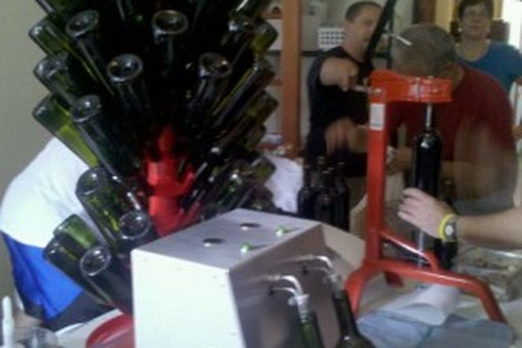 20110520090147microwinery-296x400.jpg