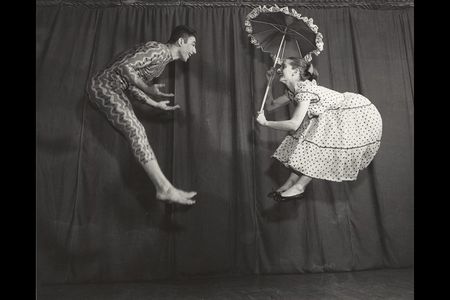 Roman Vishniac, [Dancers Emily Frankel and Mark Ryder, Vishniac Portrait Studio, New York], early 1950s. 