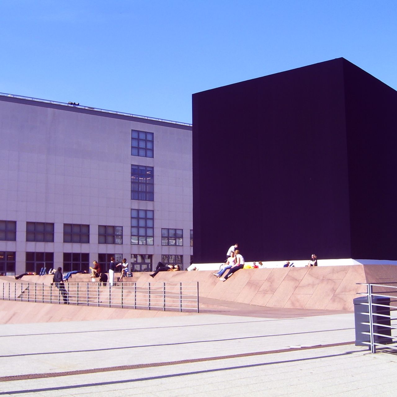cube_hamburg_-