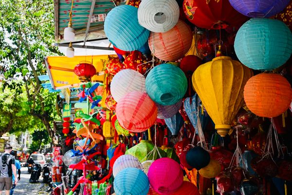 Lanterns in Hanoi thumbnail