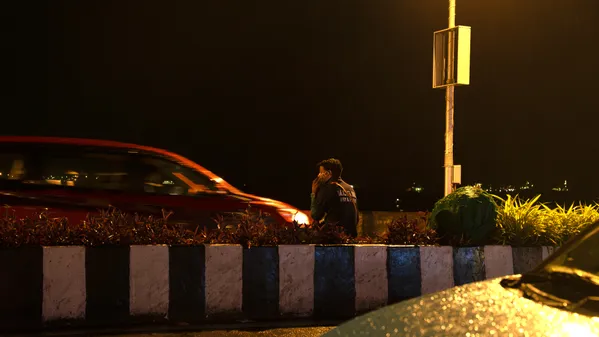 At the Far South of Mumbai thumbnail