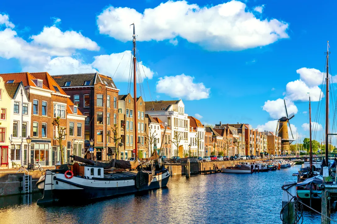 Historic canal in Rotterdam