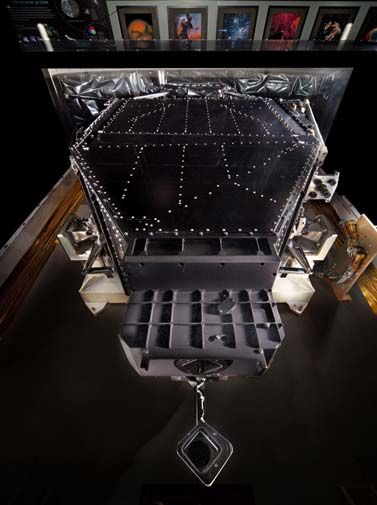 Hubble wide-field camera 2-505.jpg