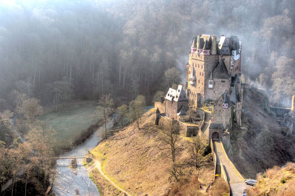 castle-steves.jpg