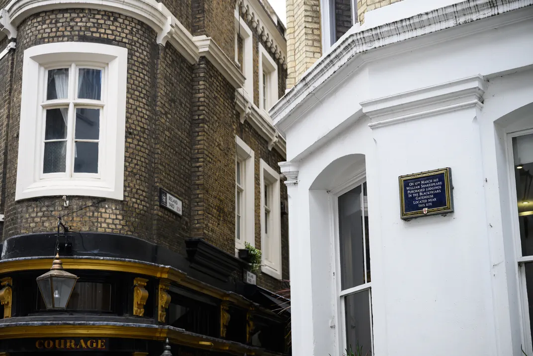 Plaque in London