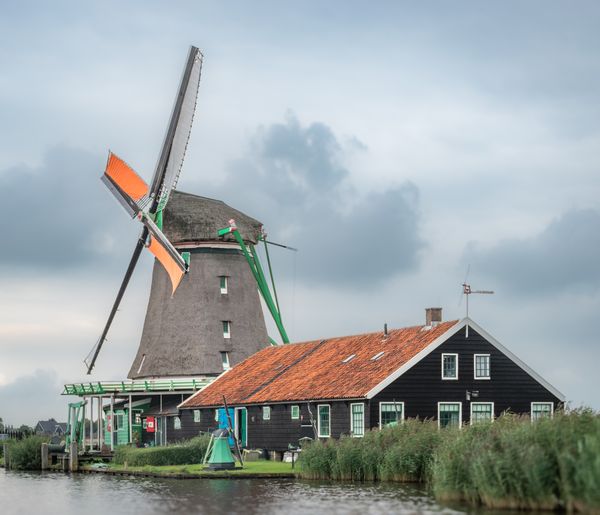 Mesmerizing Windmill thumbnail