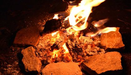 Ice Age Artists May Have Used Firelight to Animate Carvings