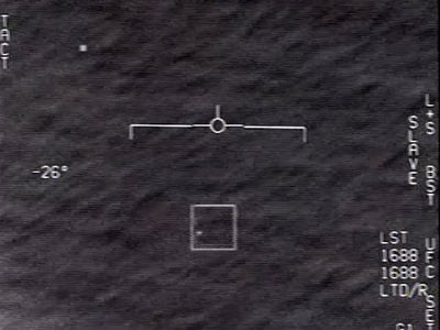 A Navy aircraft tracks a tiny moving object, referred to as "GOFAST," off the East Coast of the U.S. in 2015.