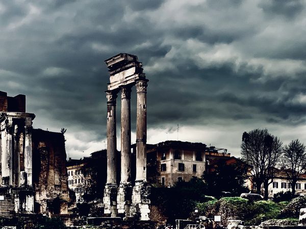 Storm in the Forum thumbnail