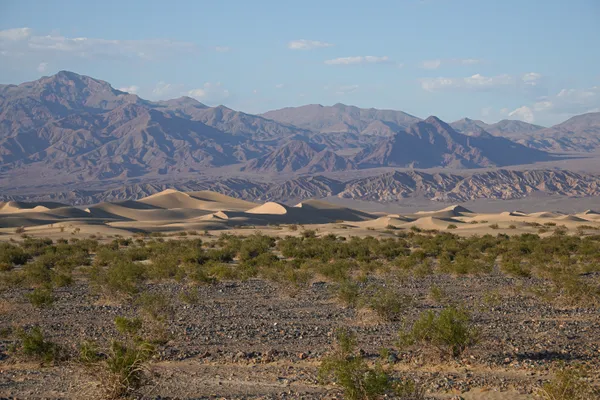 Roadtrip through Death Valley thumbnail