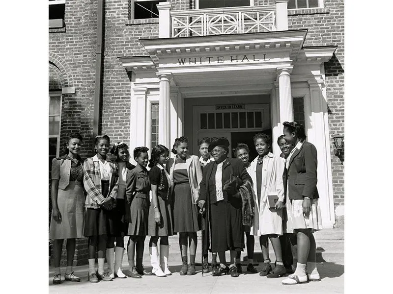 Bethune bids farewell to students on the day of her retirement as president of Bethune-Cookman College