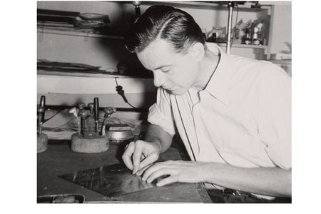 Photograph of Fred Becker creating an etching plate at Atelier 17 in New York City (detail), 194- / unidentified photographer. Fred Becker papers, 1913-2004, bulk 1940-2000. Archives of American Art, Smithsonian Institution.