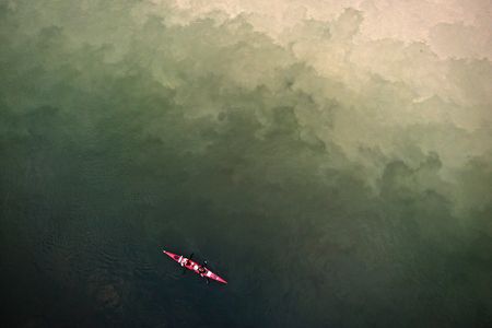 Among the entrants in the punishing race on the Yukon River was a kayaking duo from New Zealand known as the Keen Kiwis.