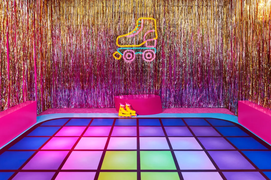 Disco roller rink