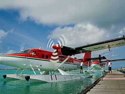 To fly passengers from island to island, the Maldivian airline operates the world’s largest fleet of floatplanes—de Havilland Canada Twin Otters.
