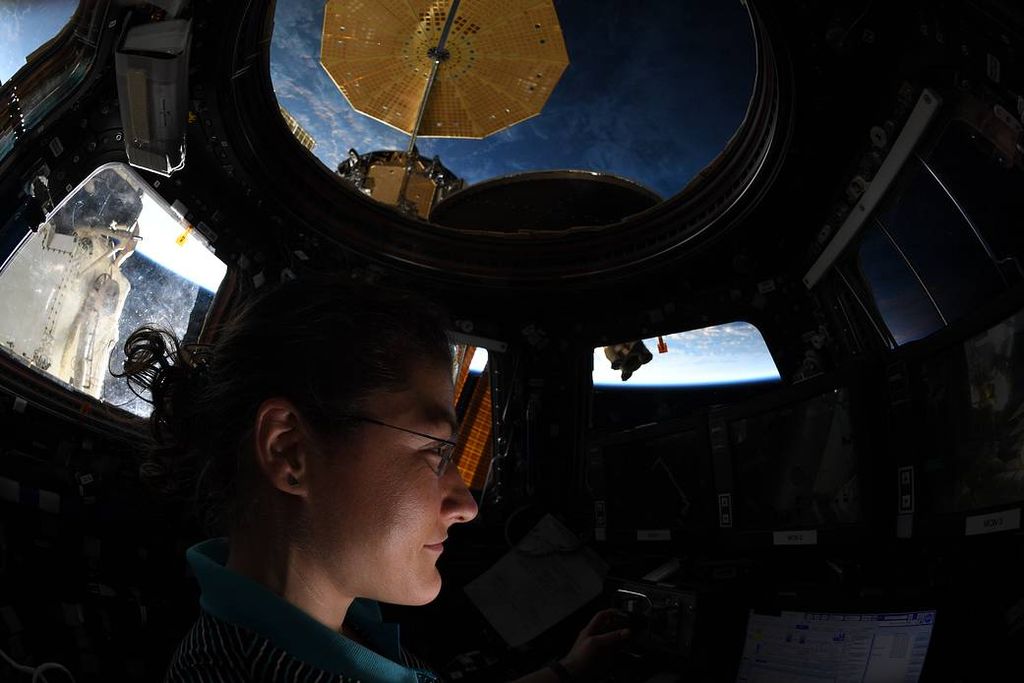 Koch makes observations from the International space Station's cupola