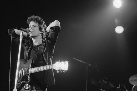 Lou Reed performing in 1975