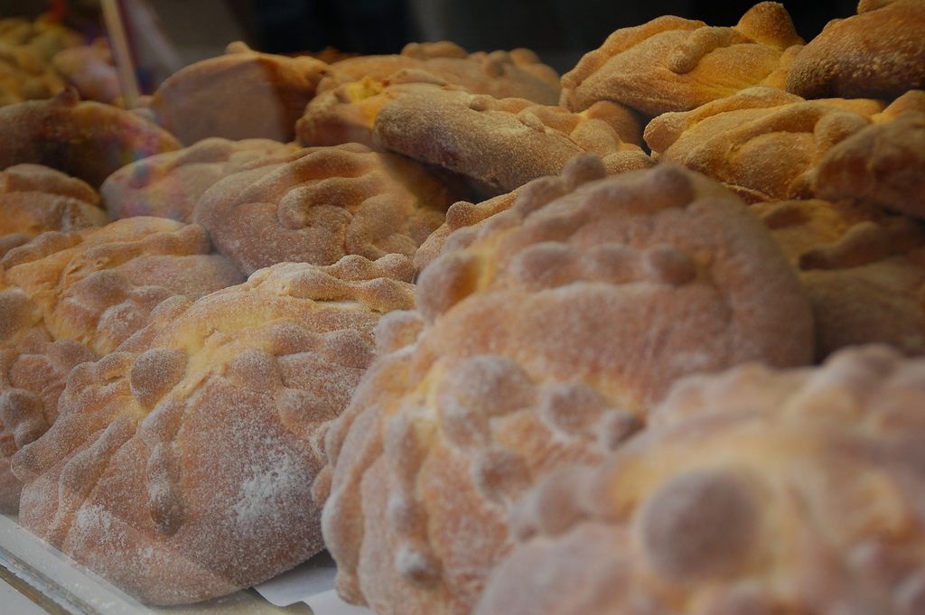 Pan de Muertos