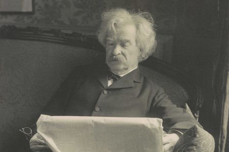 Twain, pictured in 1902, was an eager reader of fiction, verse and non-fiction alike.