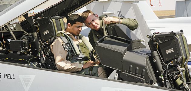 Jet-F16-Flash-FM09.jpg