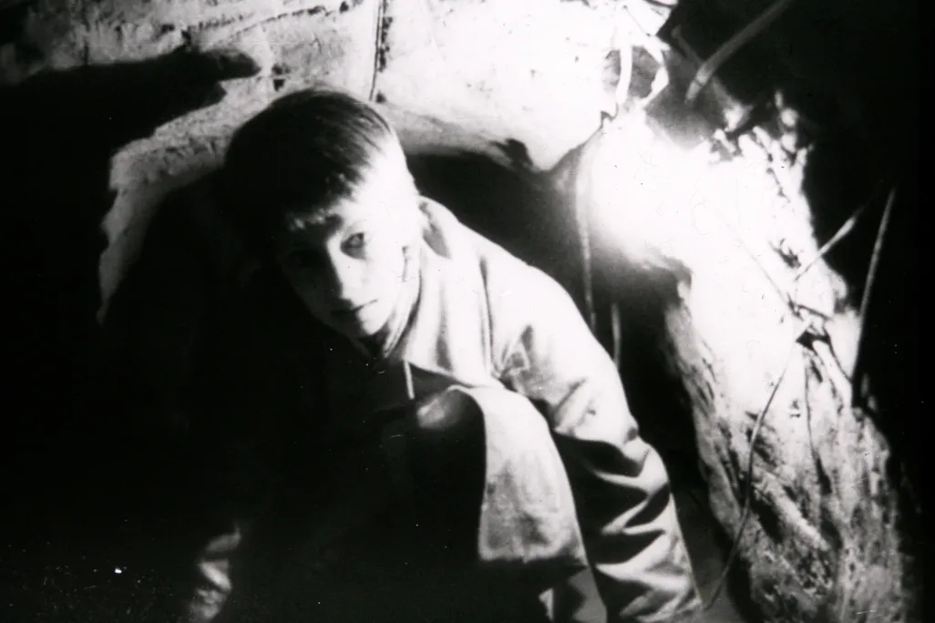 Woman Tunnel 57 escape