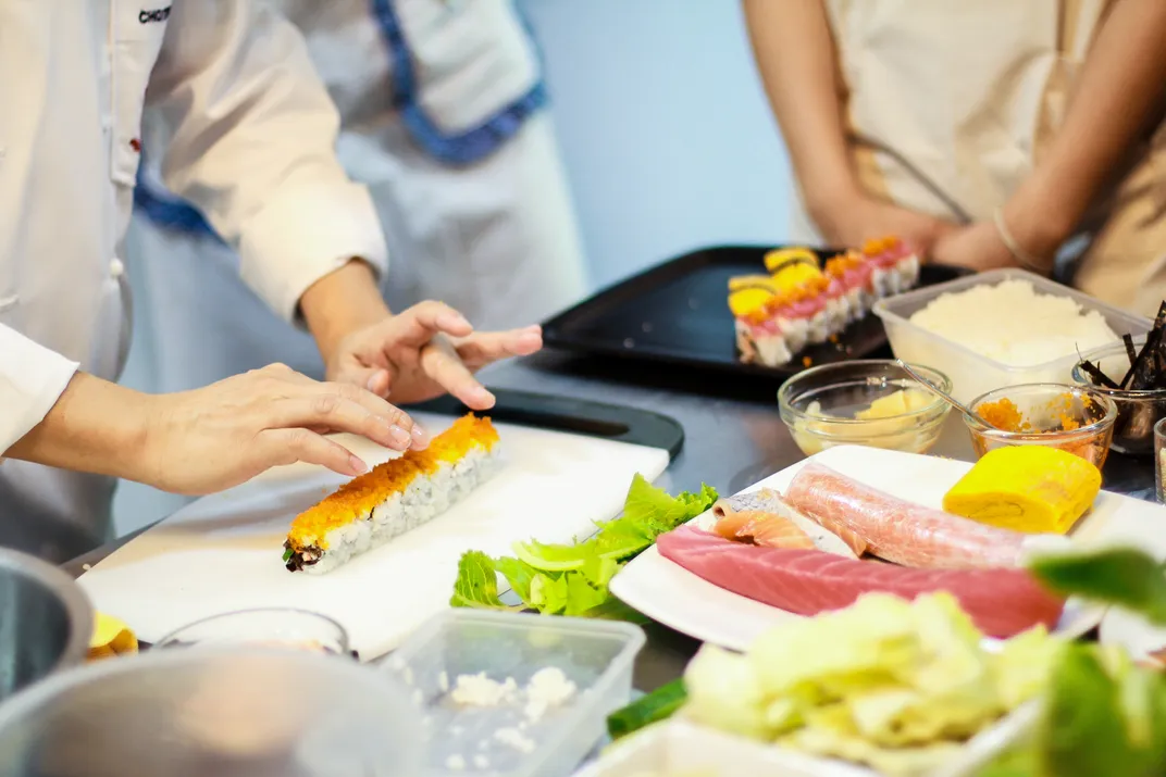 Sushi-making lesson