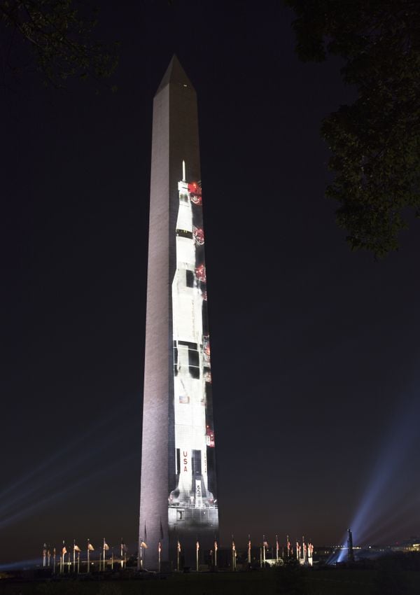 A Saturan 3 projected on the Washington Monument thumbnail