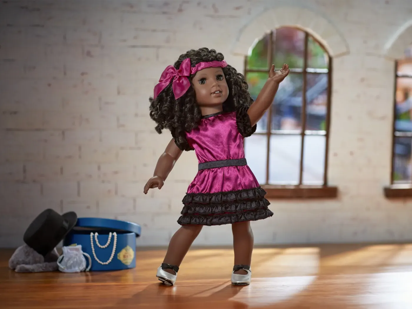 New American Girl Doll Celebrates Black Joy During the Harlem Renaissance | Smart News