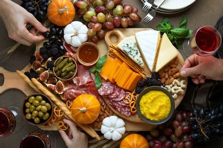 Sommelier Erik Segelbaum leads a guided tasting of the perfect wines to pair with the season’s traditional foods on November 20.