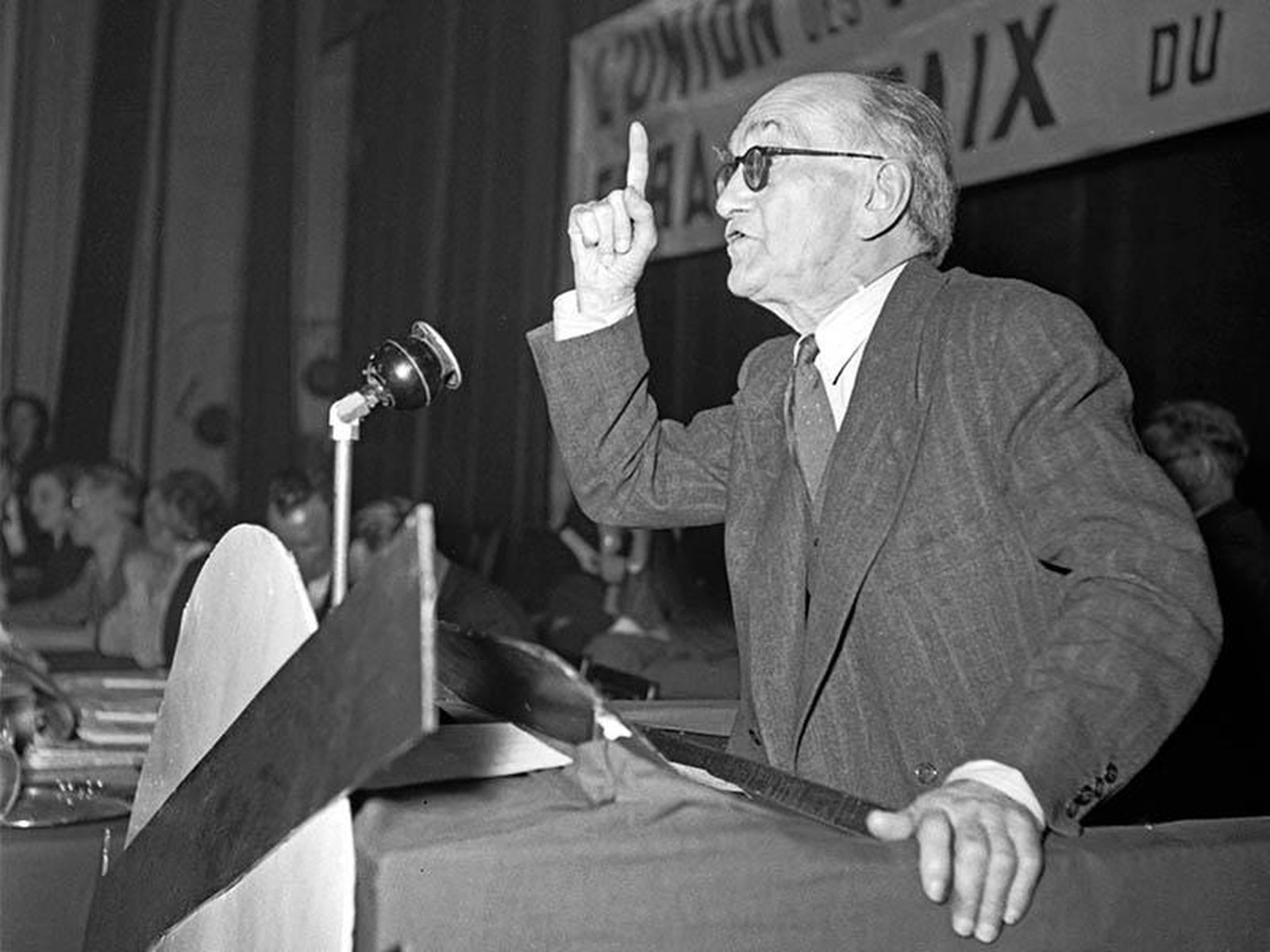 The Museum Director Who Defied the Nazis