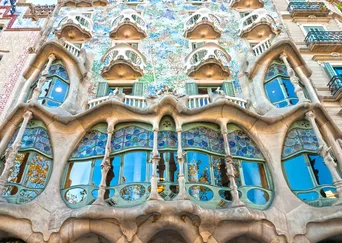 Spain: A Tailor-Made Journey to Madrid, Valencia, & Barcelona description