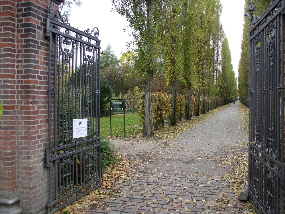 Assistens Cemetery