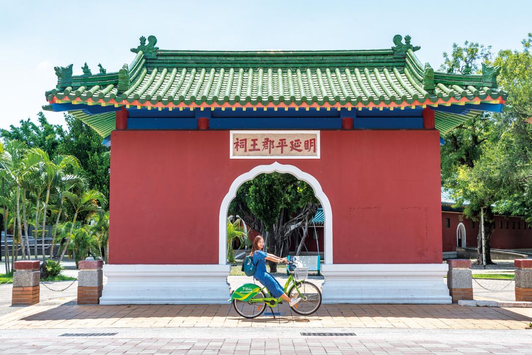 Explore Taiwan On Two Wheels With These Six Spectacular Bike Rides