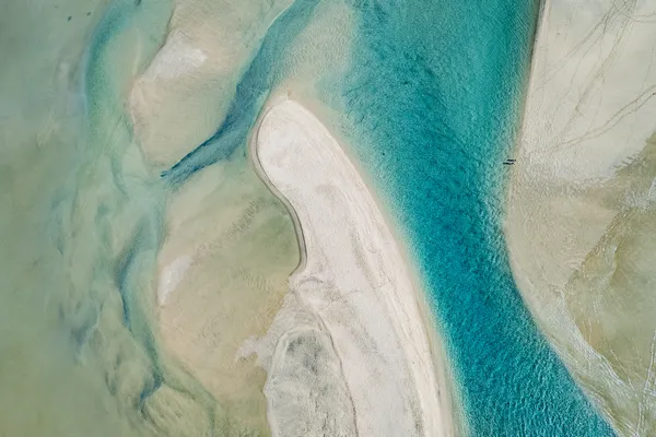 Where the Sea Paints Its Lines thumbnail