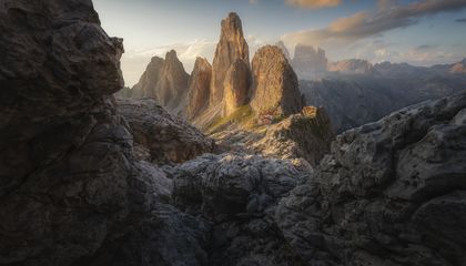 Experience the Grandeur of the Italian Alps With These 15 Majestic Photographs