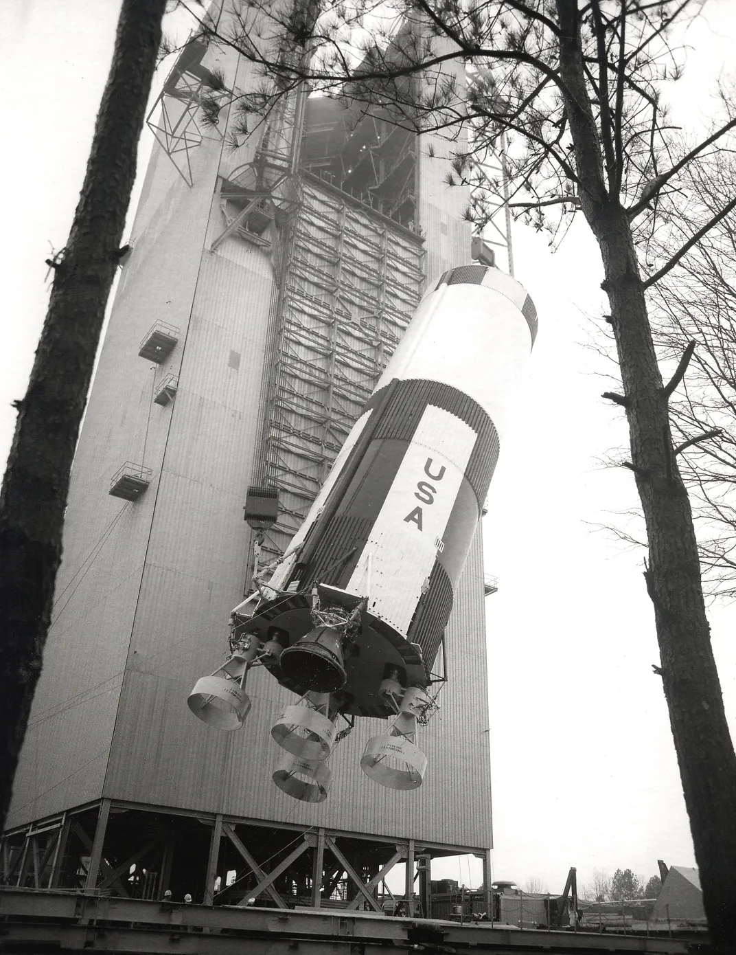 Saturn V Shake Test